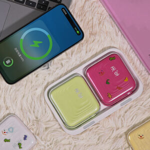 AJ04 magnetic wireless power bank 5000mAh ultra-compact design